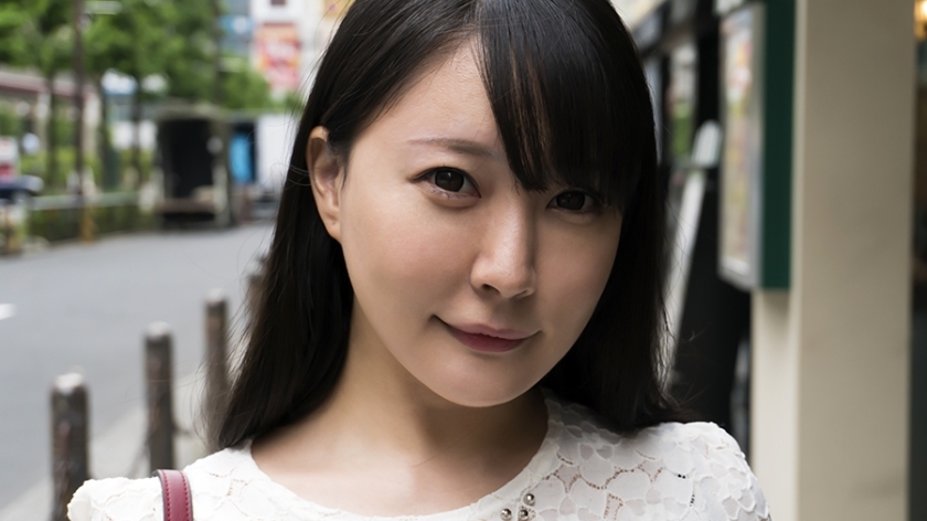 ETQT-053 ดาราสาวเมียบ้านธรรมชาตินมใหญ่หีเกลี้ยง