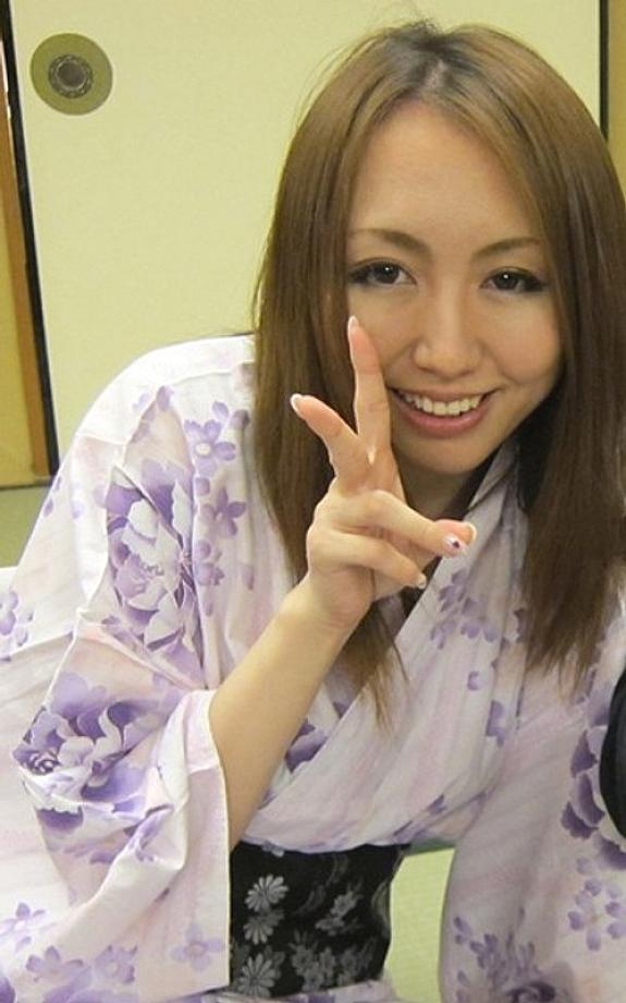 HIGH-032 รุกะ อิจิโนเซะ พนักงานสาวเปื้อนโคลนถูกเย็ดในห้องพัก