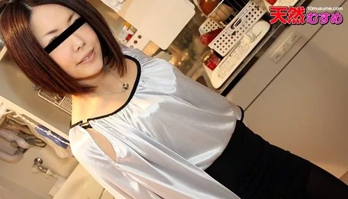 10MUSUME-052411-01 ห้องของสาวน้อยผู้อยู่คนเดียว บ้านของสาวที่ฉันเก็บมา