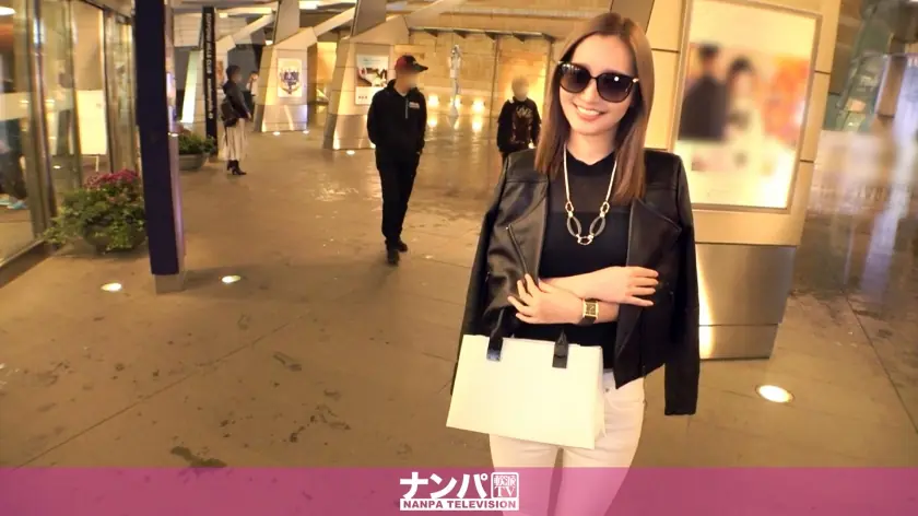 GANA-2377 นัมปะสาวสวยอาซาบุจริงๆ นัดแรก 1548 Sarina