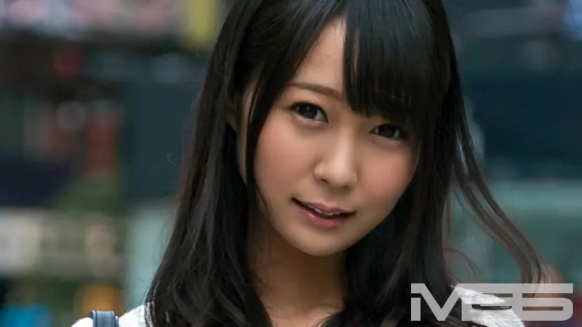 ETQT-030 สาวน่ารักถูไมค์ในรถยาวๆ